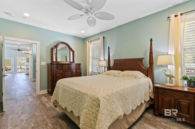 18818 James Road, Gulf Shores, AL 36542