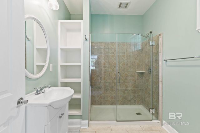 18818 James Road, Gulf Shores, AL 36542