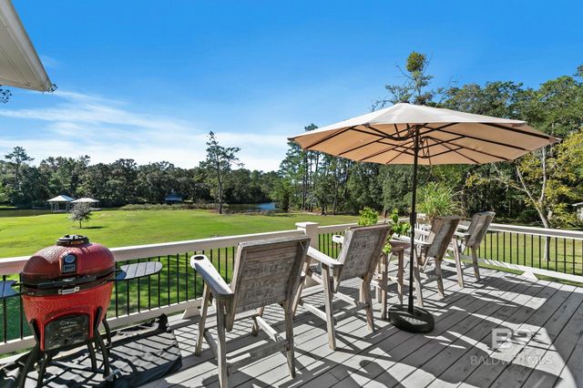 18818 James Road, Gulf Shores, AL 36542