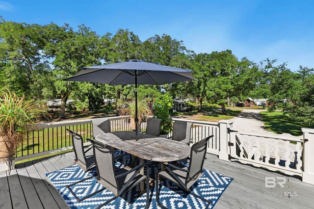 18818 James Road, Gulf Shores, AL 36542