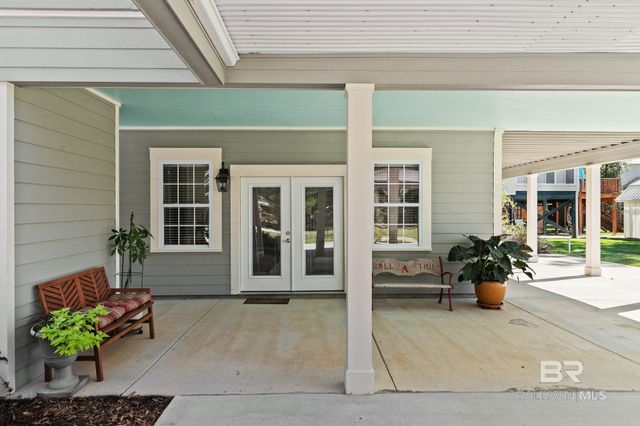 18818 James Road, Gulf Shores, AL 36542