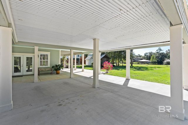 18818 James Road, Gulf Shores, AL 36542