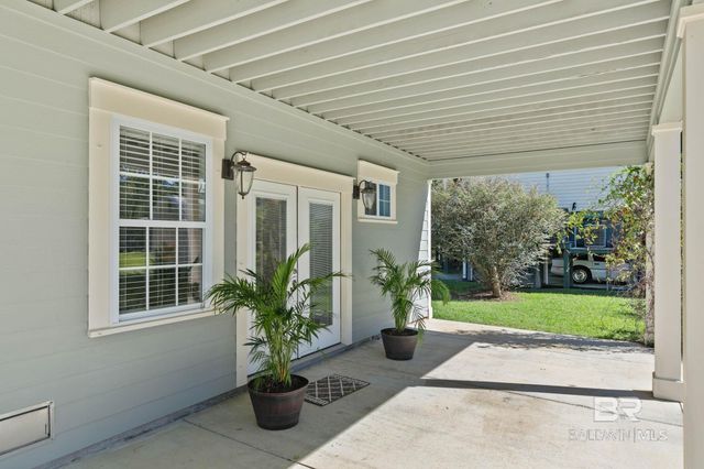 18818 James Road, Gulf Shores, AL 36542