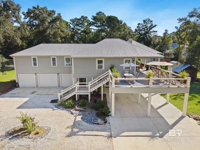 18818 James Road, Gulf Shores, AL 36542