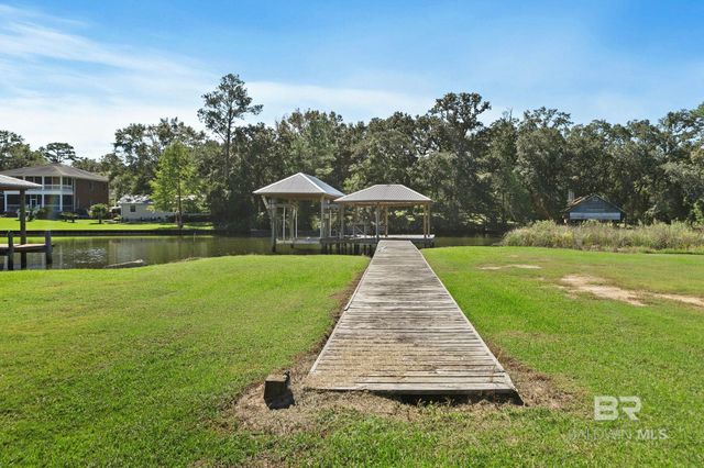 18818 James Road, Gulf Shores, AL 36542