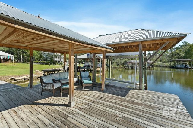 18818 James Road, Gulf Shores, AL 36542