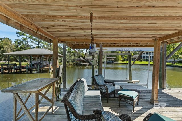 18818 James Road, Gulf Shores, AL 36542