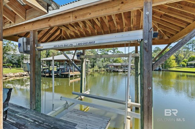 18818 James Road, Gulf Shores, AL 36542