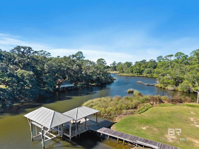 18818 James Road, Gulf Shores, AL 36542
