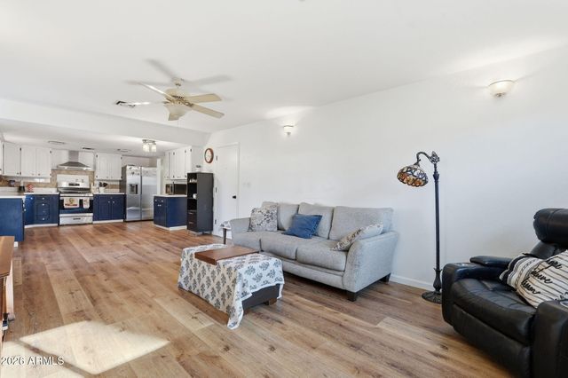 1114 E 9th Place, Casa Grande, AZ 85122