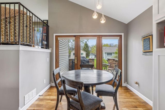 5679 Erik Lane, Shoreview, MN 55126