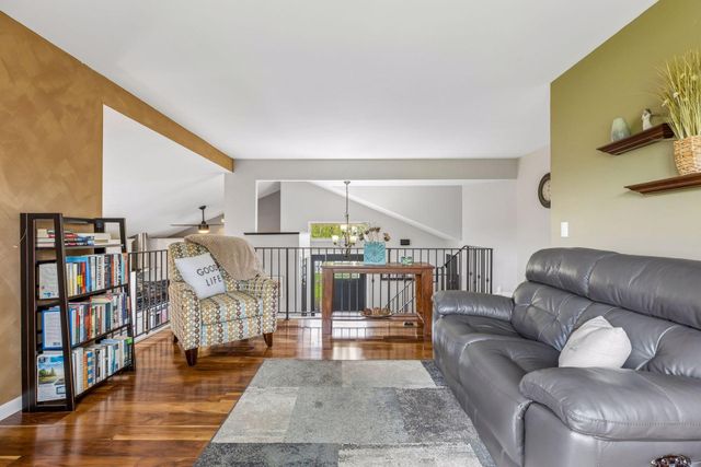 5679 Erik Lane, Shoreview, MN 55126
