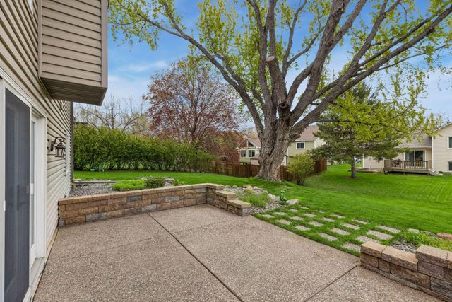 5679 Erik Lane, Shoreview, MN 55126