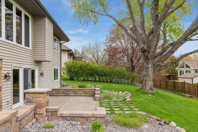 5679 Erik Lane, Shoreview, MN 55126