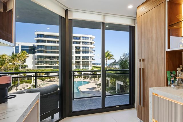 3100 S Ocean Boulevard 201s, Palm Beach, FL 33480