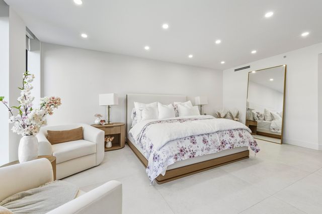 3100 S Ocean Boulevard 201s, Palm Beach, FL 33480