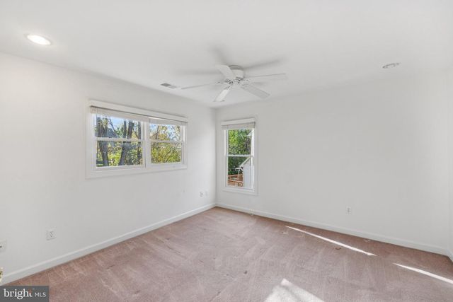 4 YELLOW PLUM CT, Rockville, MD 20850