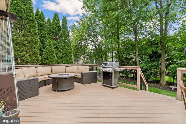 4 YELLOW PLUM CT, Rockville, MD 20850