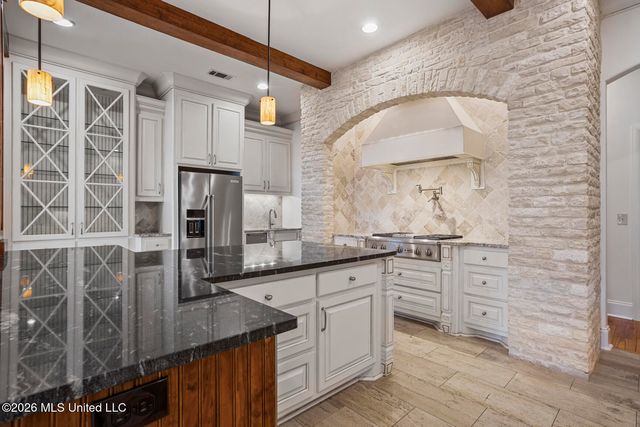 105 Livingston Drive, Madison, MS 39110