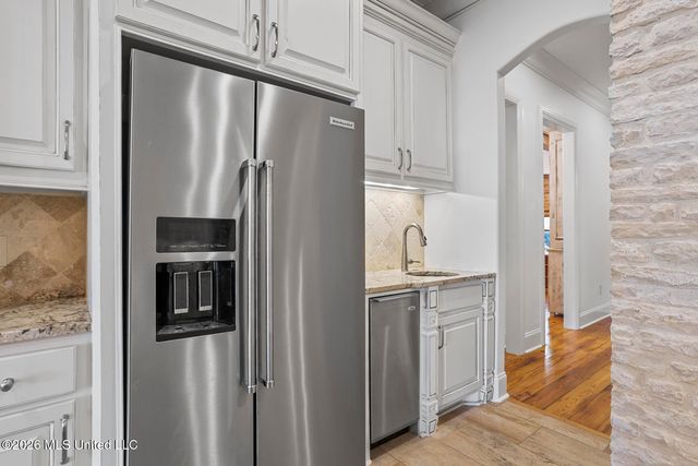 105 Livingston Drive, Madison, MS 39110