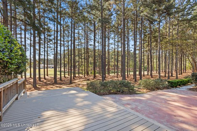 105 Livingston Drive, Madison, MS 39110