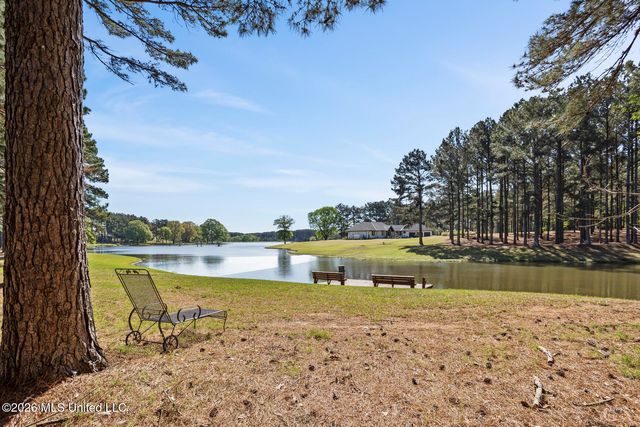 105 Livingston Drive, Madison, MS 39110