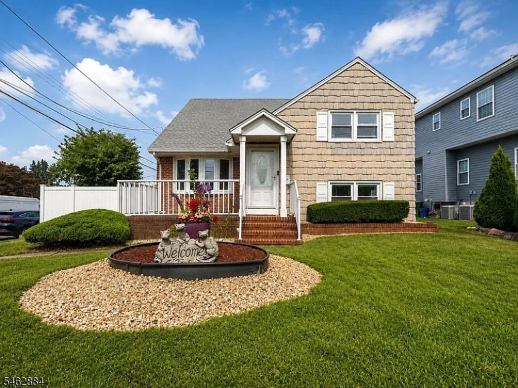 74 Raritan Rd, Linden City, NJ 07036 — exterior