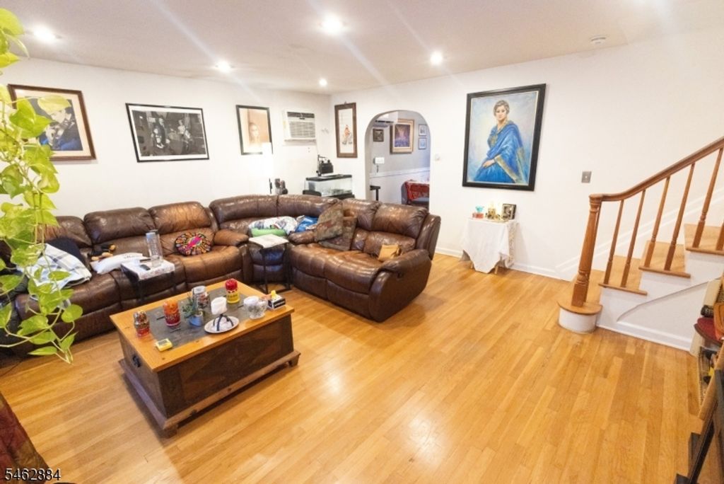 74 Raritan Rd, Linden City, NJ 07036 — photo 3