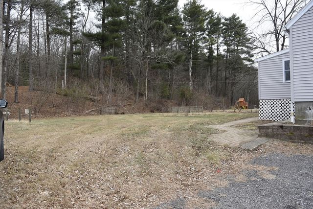 796 Charlton Street, Southbridge, MA 01550