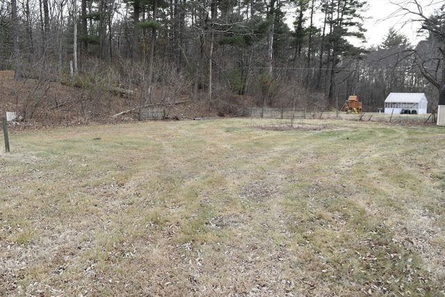 796 Charlton Street, Southbridge, MA 01550