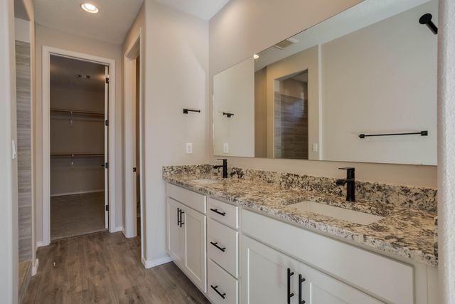 942 Lazuli Road SE, Rio Rancho, NM 87124