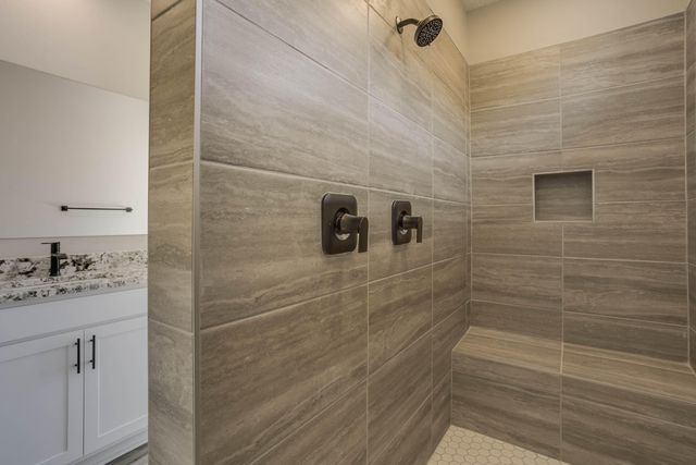 942 Lazuli Road SE, Rio Rancho, NM 87124