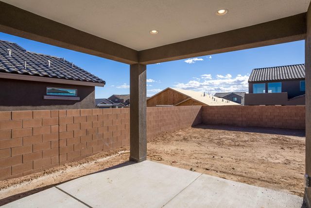 942 Lazuli Road SE, Rio Rancho, NM 87124