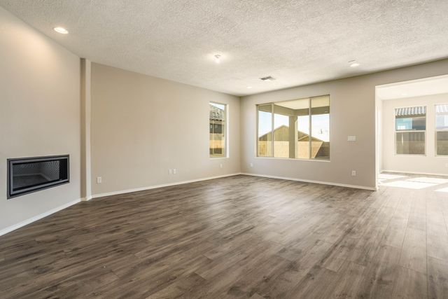 942 Lazuli Road SE, Rio Rancho, NM 87124