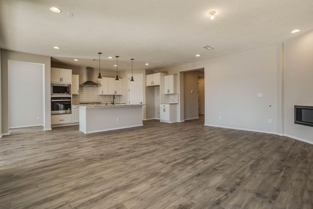 942 Lazuli Road SE, Rio Rancho, NM 87124