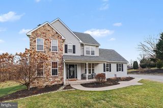 1007 WYOMING CIR, Lincoln University, PA 19352