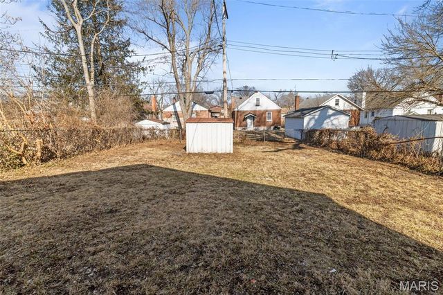 6823 Julian Avenue, University City, MO 63130