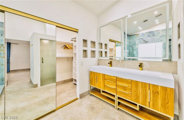 9845 Via Delores Avenue, Las Vegas, NV 89117