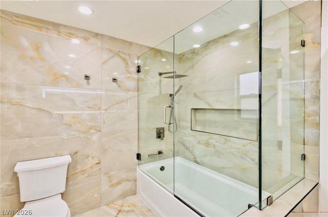 9845 Via Delores Avenue, Las Vegas, NV 89117