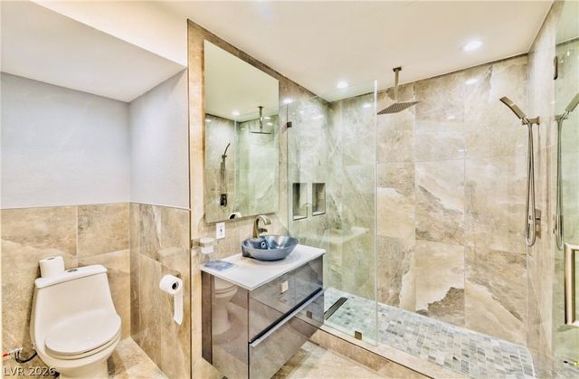 9845 Via Delores Avenue, Las Vegas, NV 89117