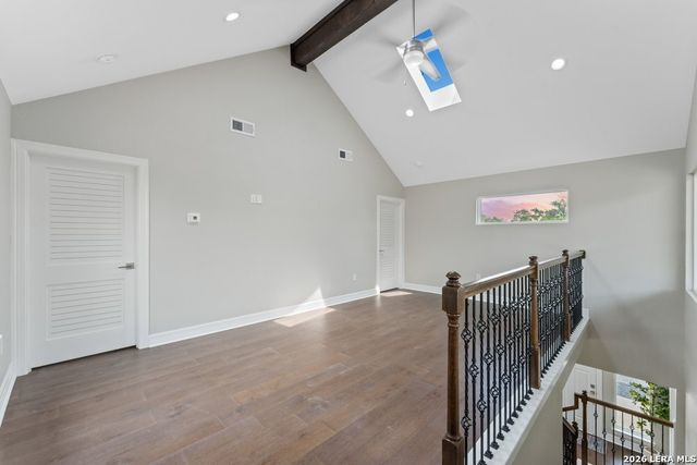 1090 Arcadia Dr, Canyon Lake, TX 78133