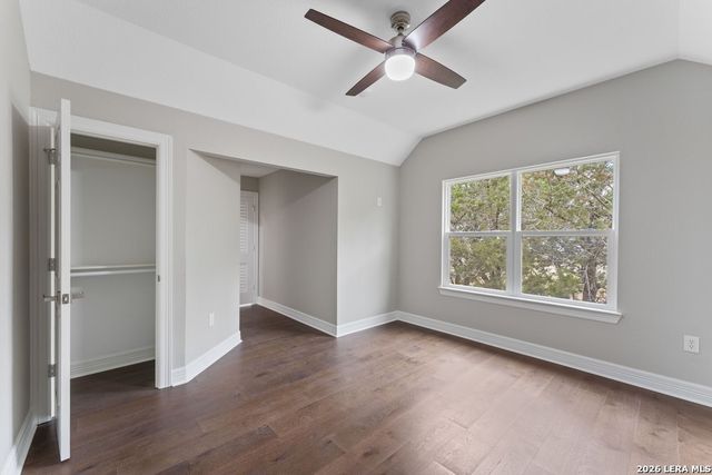 1090 Arcadia Dr, Canyon Lake, TX 78133