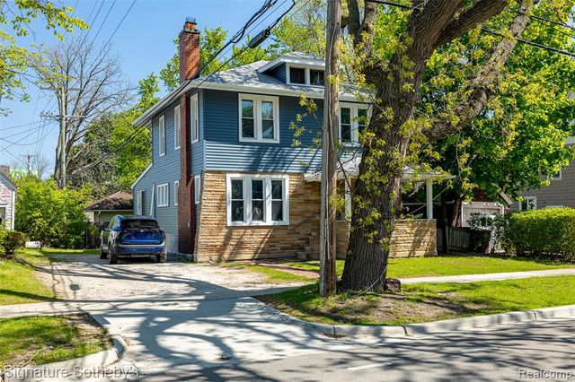 711 Granger Avenue, Ann Arbor, MI 48104