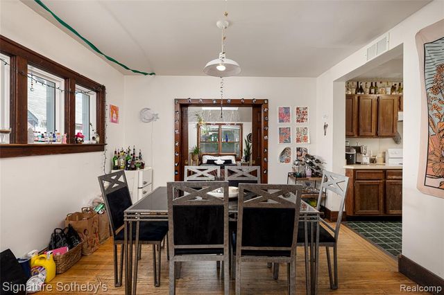 711 Granger Avenue, Ann Arbor, MI 48104