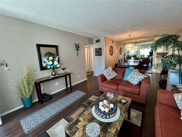 2260 COSTA RICAN DRIVE 50, Clearwater, FL 33763