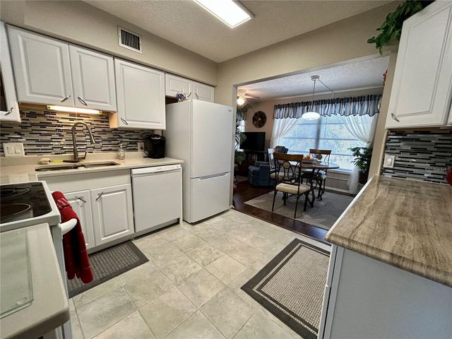 2260 COSTA RICAN DRIVE 50, Clearwater, FL 33763