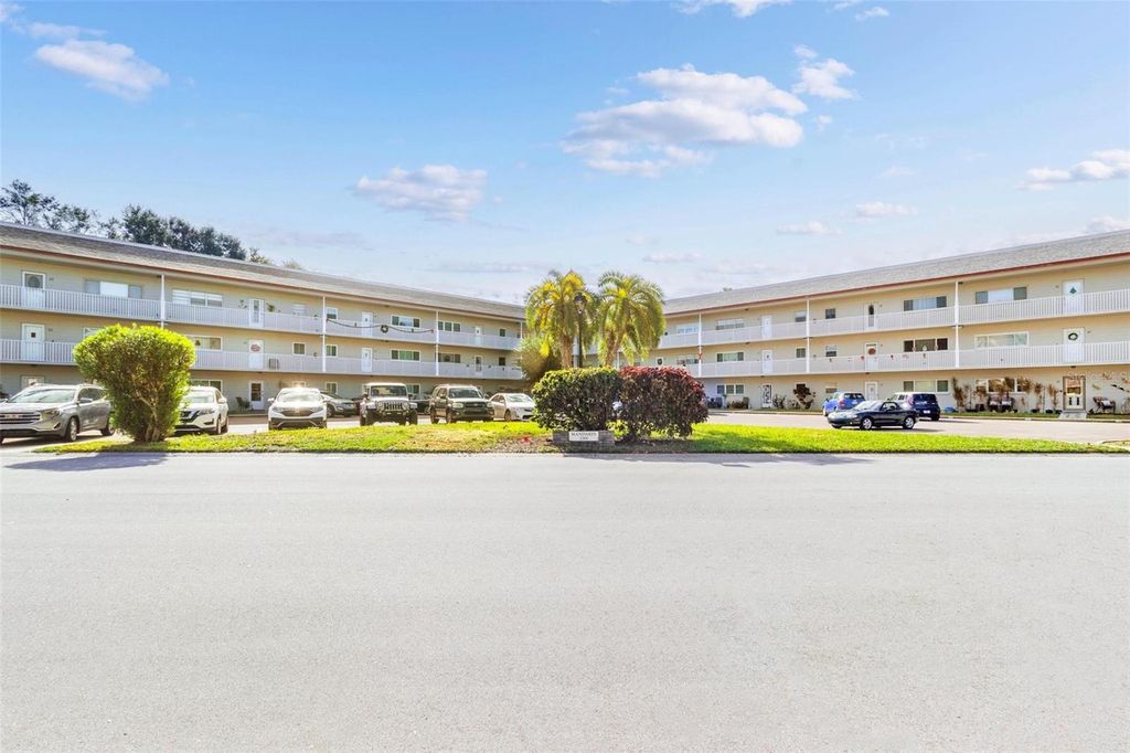 2260 COSTA RICAN DRIVE 50, Clearwater, FL 33763