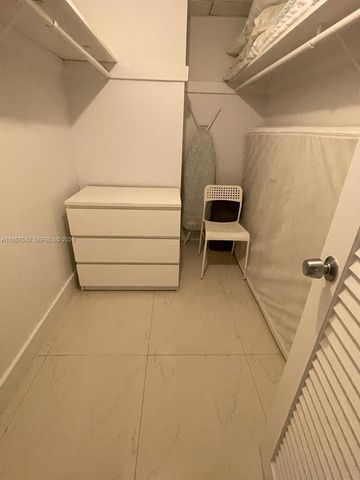 3801 S Ocean Drive 12M, Hollywood, FL 33019