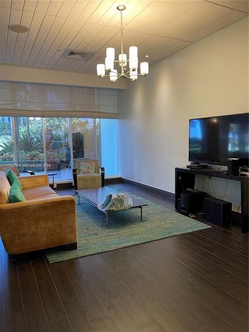 3801 S Ocean Drive 12M, Hollywood, FL 33019