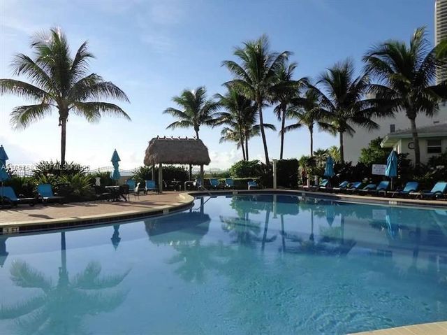3801 S Ocean Drive 12M, Hollywood, FL 33019
